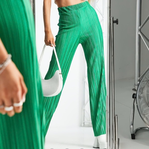 Cyrus I L - Picture 4 of 10